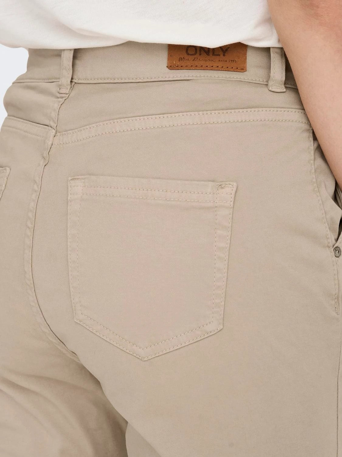 ONLY Women's Trousers 15278924