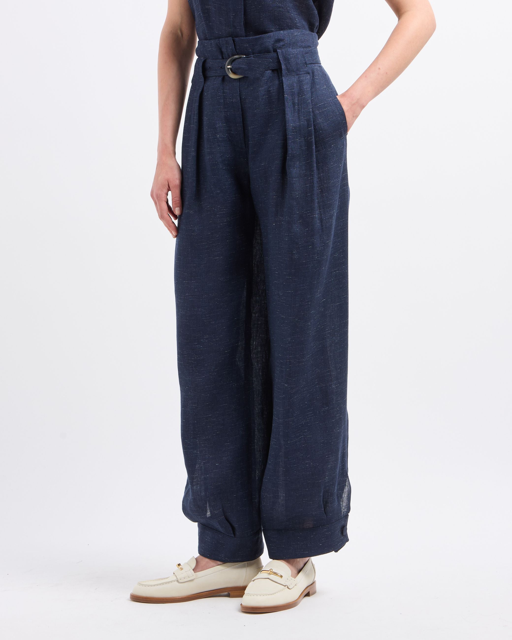 Emporio Armani Women's Trousers EW000975 TE10381