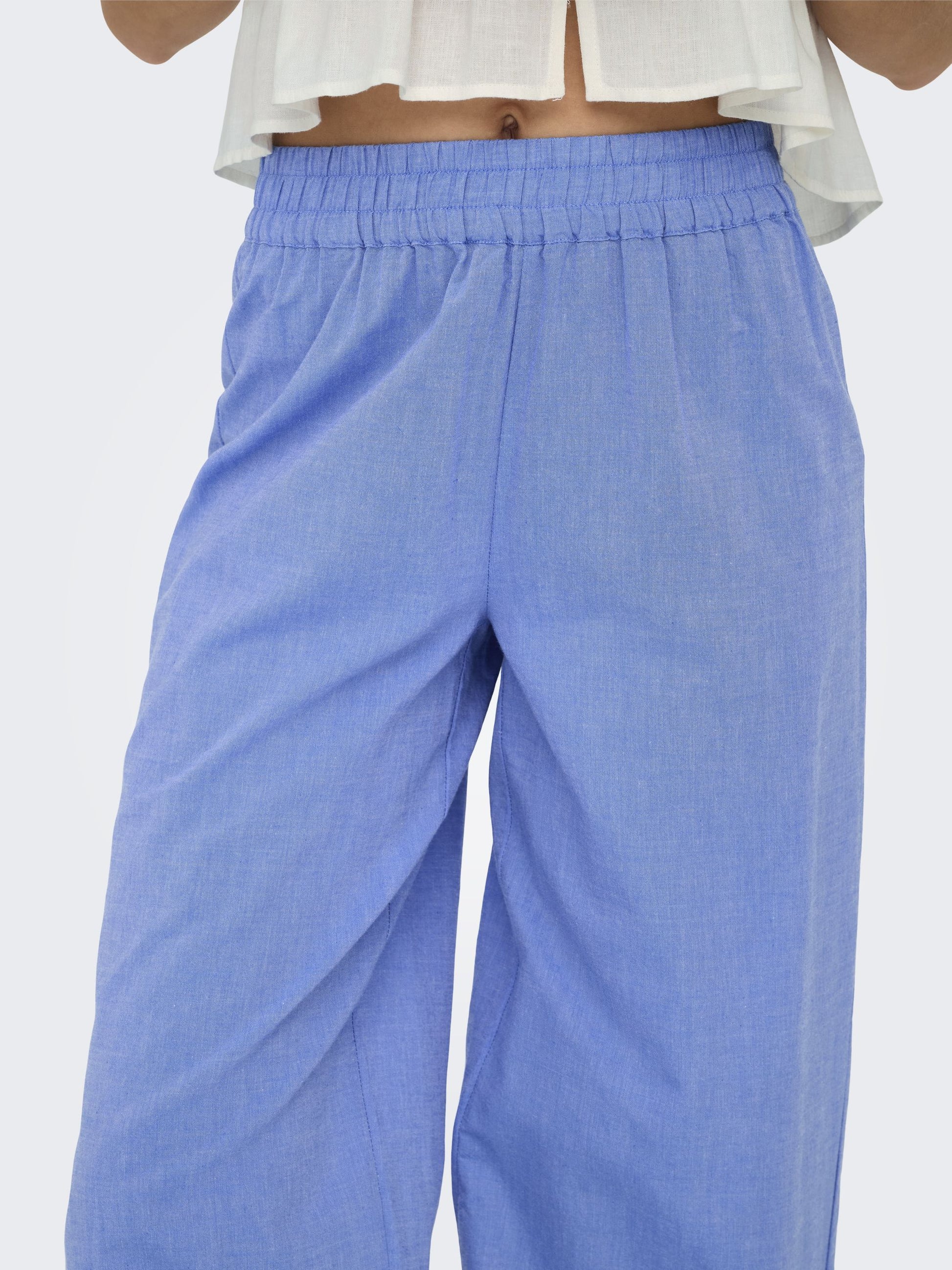ONLY Women's Trousers 15343184